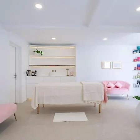 Ocean Bliss Beautiful With Pool And Sea Views 빌라 코스타 테기세